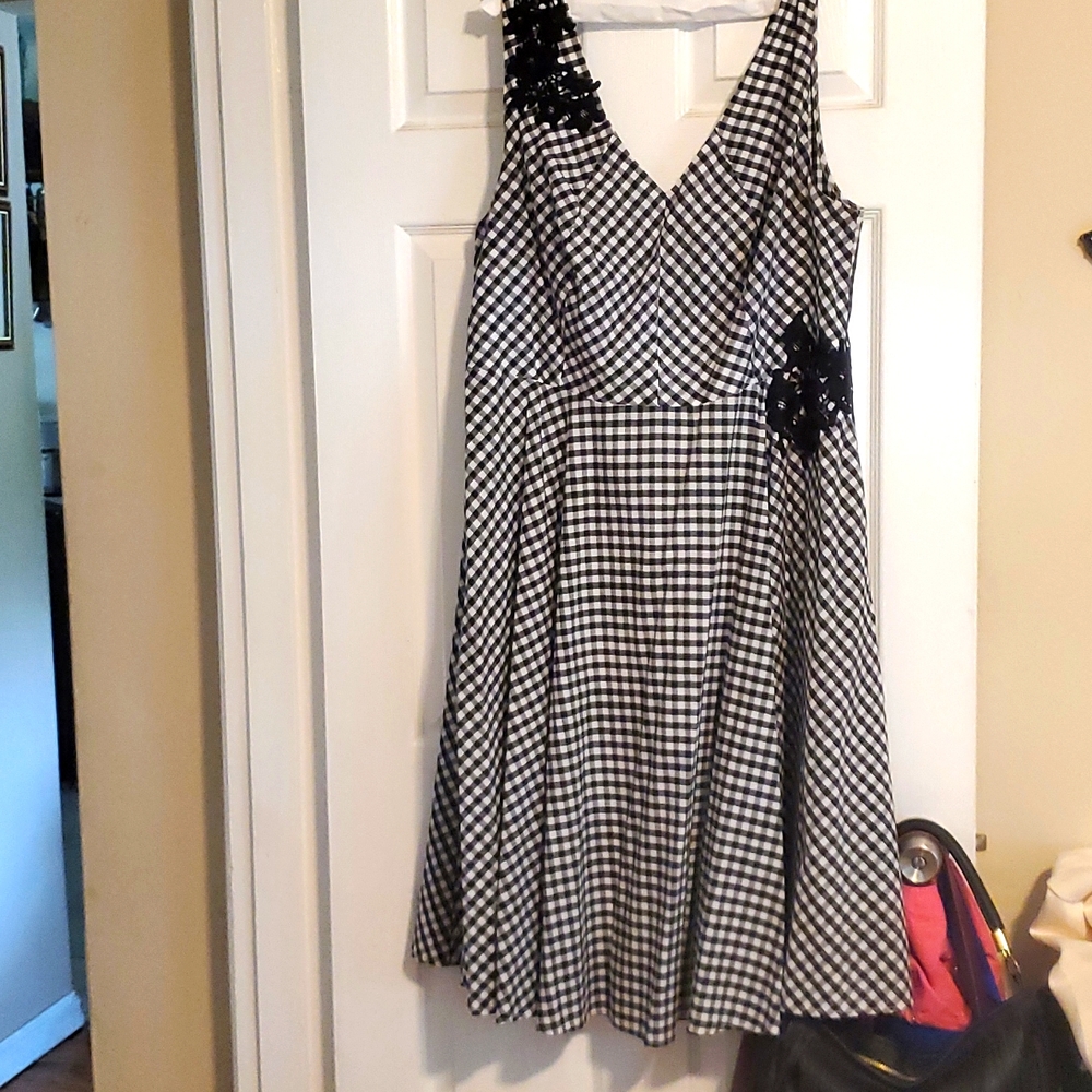 Chaya Size 18W Dress